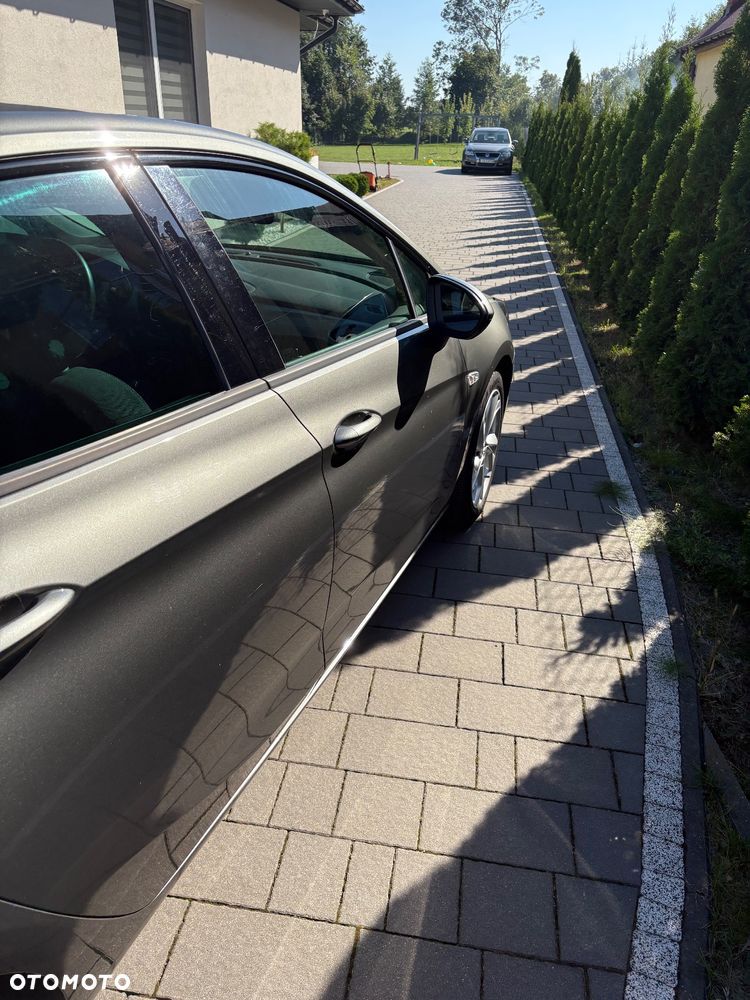 Opel Astra V 1.2 T GS Line S&S - 6