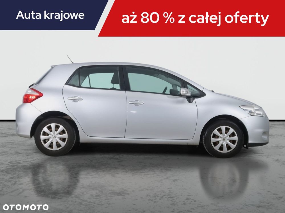 Toyota Auris - 8