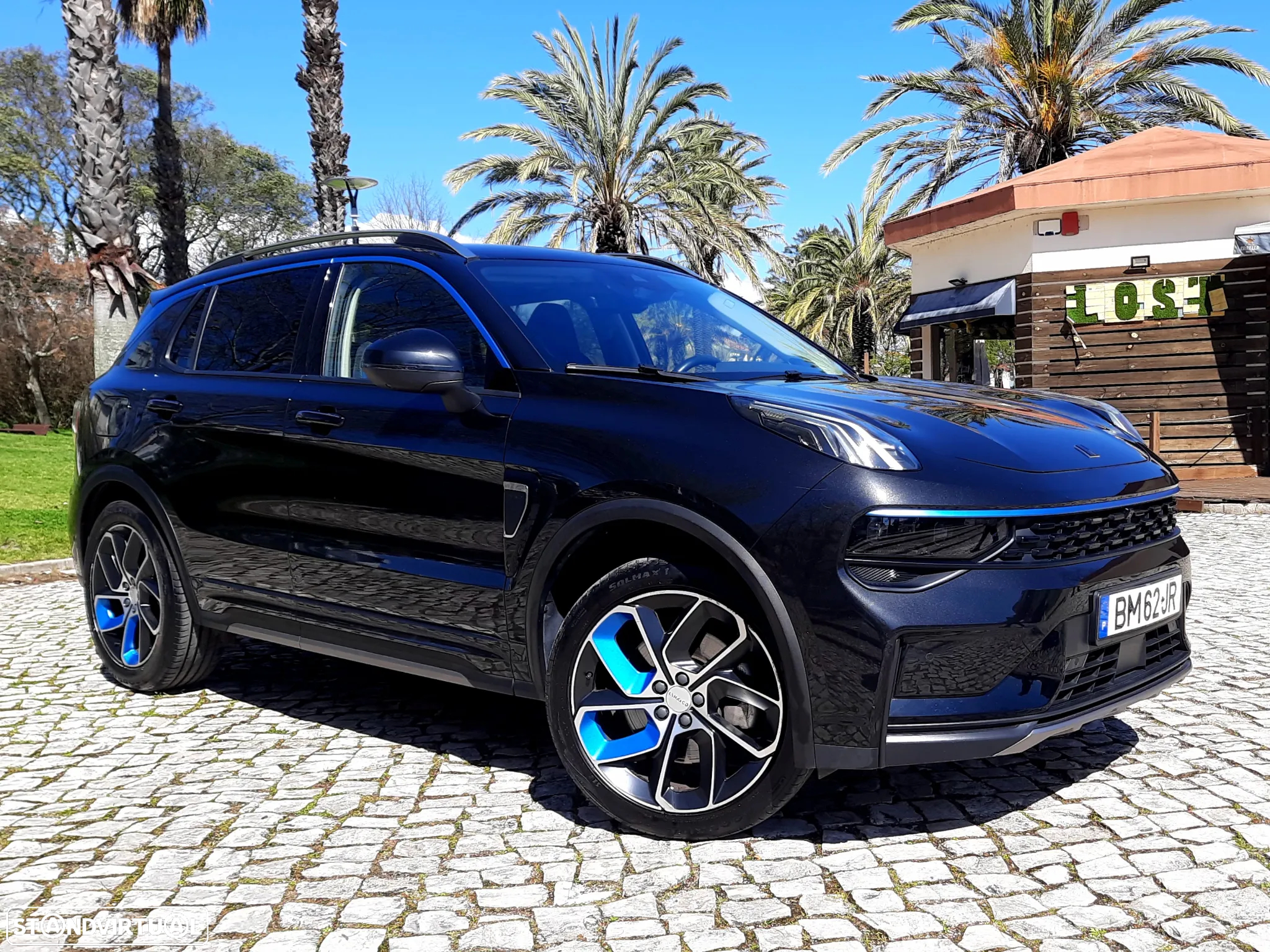 Lynk & Co 01 - 3