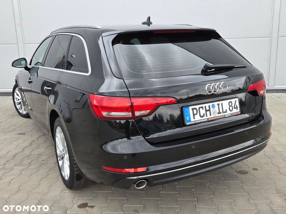 Audi A4 Avant 2.0 TDI ultra S tronic - 5