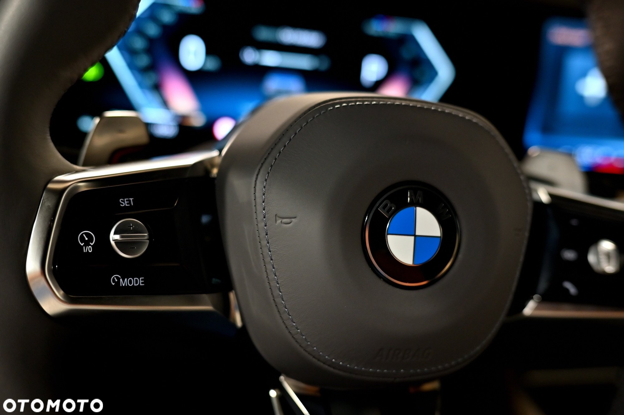 BMW Seria 7 - 27