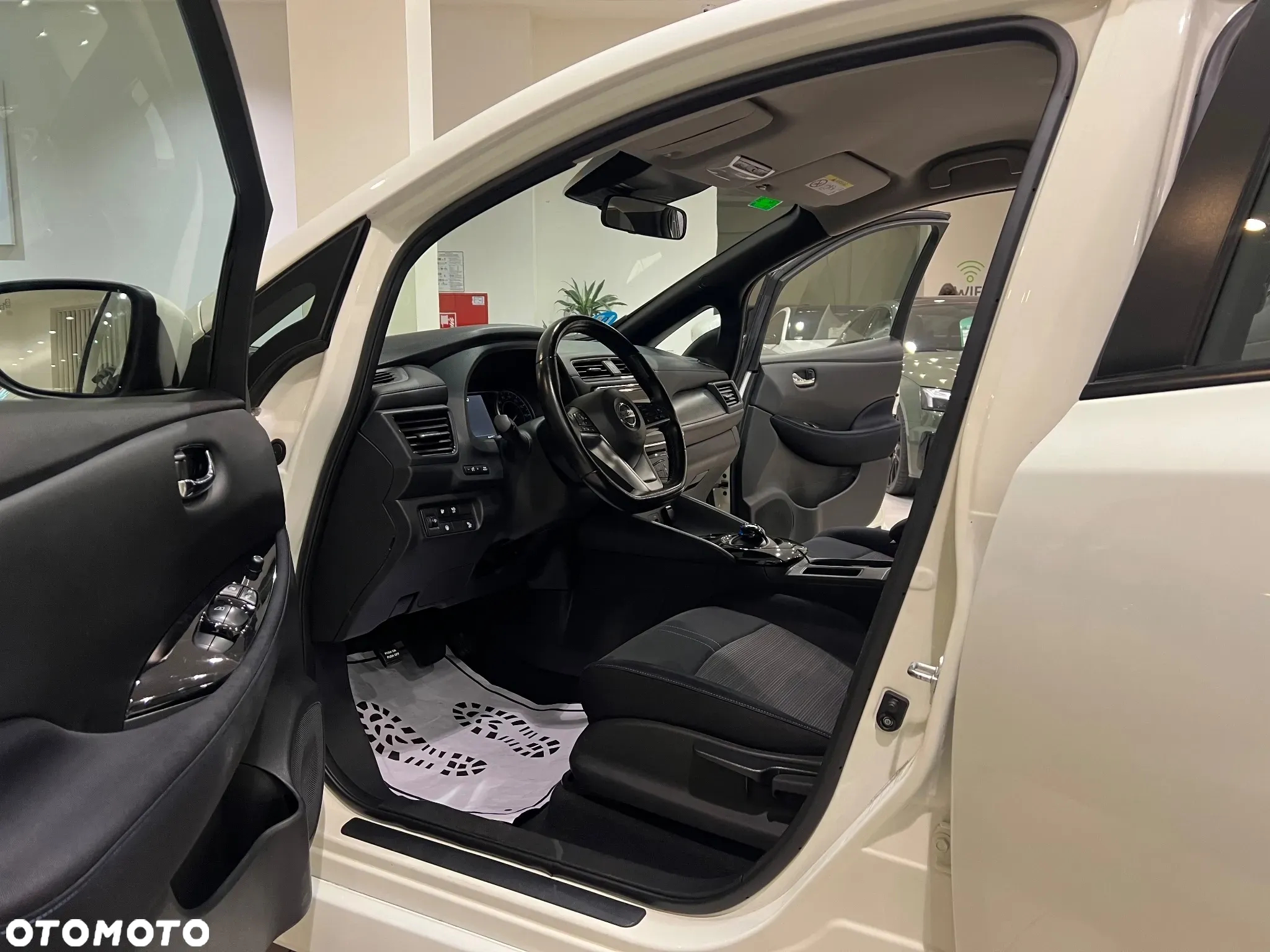 Nissan Leaf 40 kWh - 25