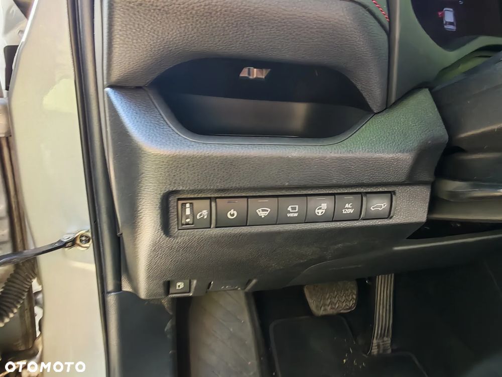 Toyota RAV4 - 16