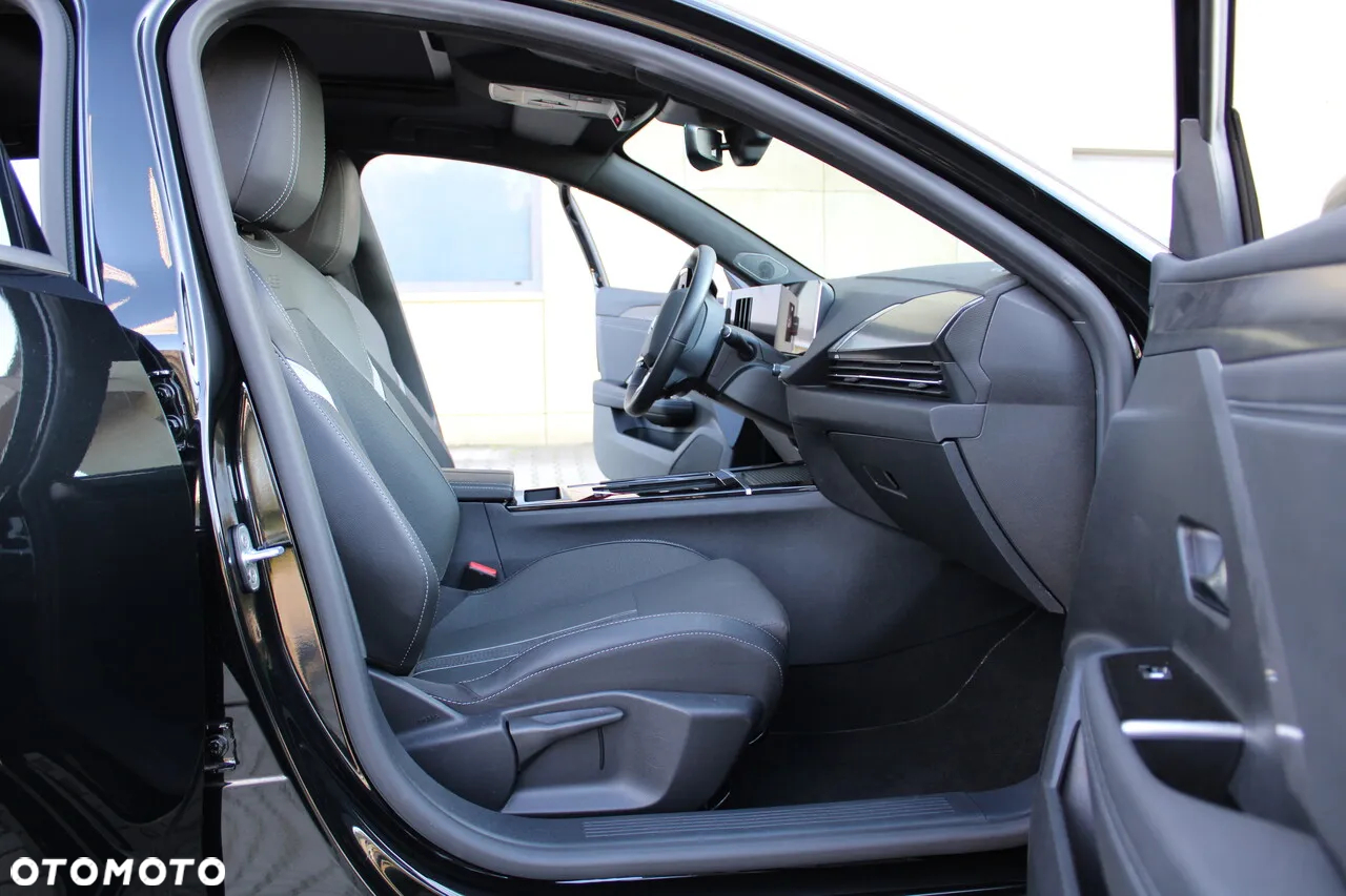 Opel Astra Sports Tourer 1.2 Turbo Automatik GS - 31