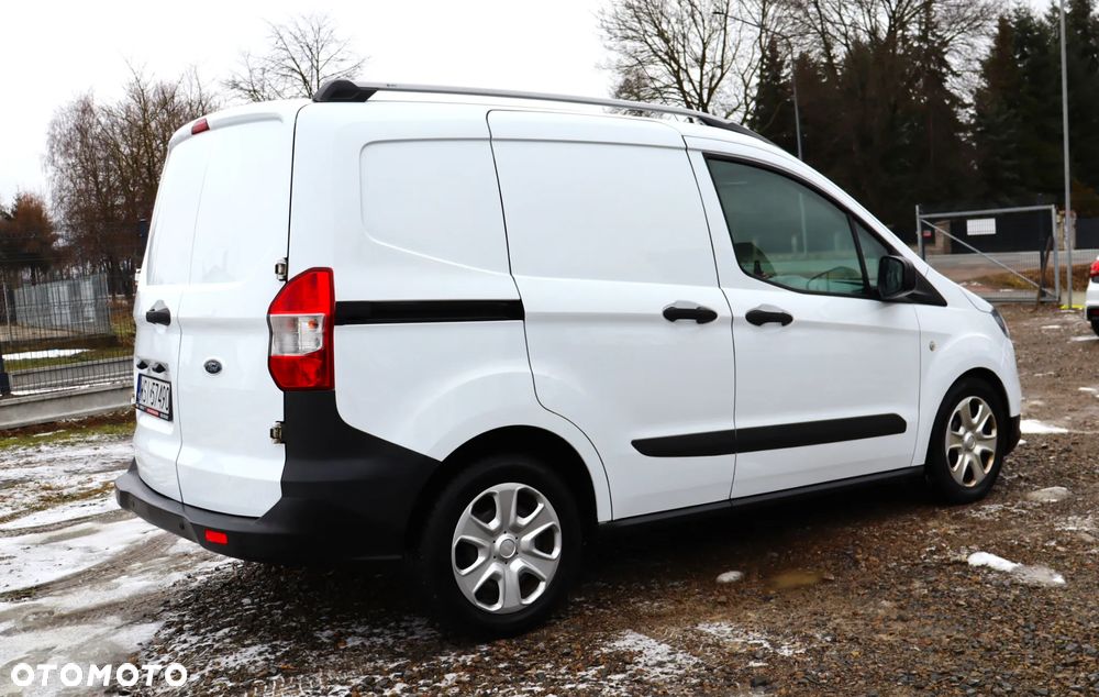 Ford TRANSIT COURIER - 3