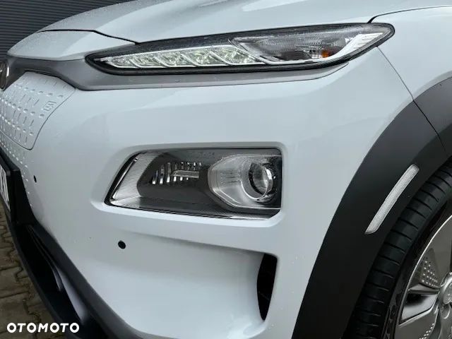 Hyundai Kona Electric 39kWh Premium - 18