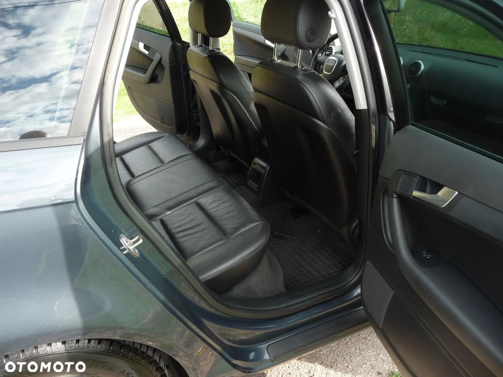 Audi A3 Sportback 1.6 TDI Ambiente - 13