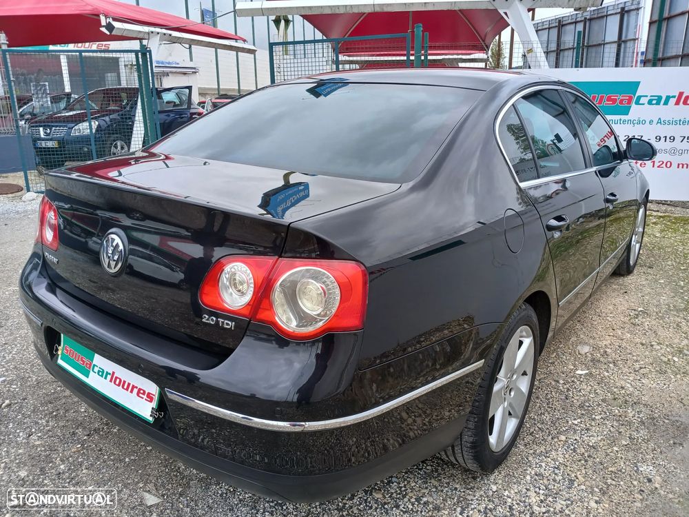 VW Passat 2.0 TDI Highline - 9