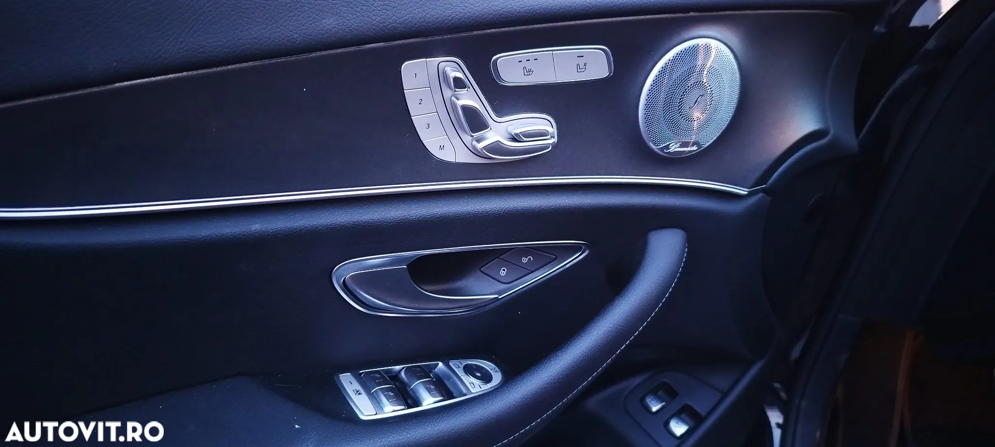 Mercedes-Benz E - 20
