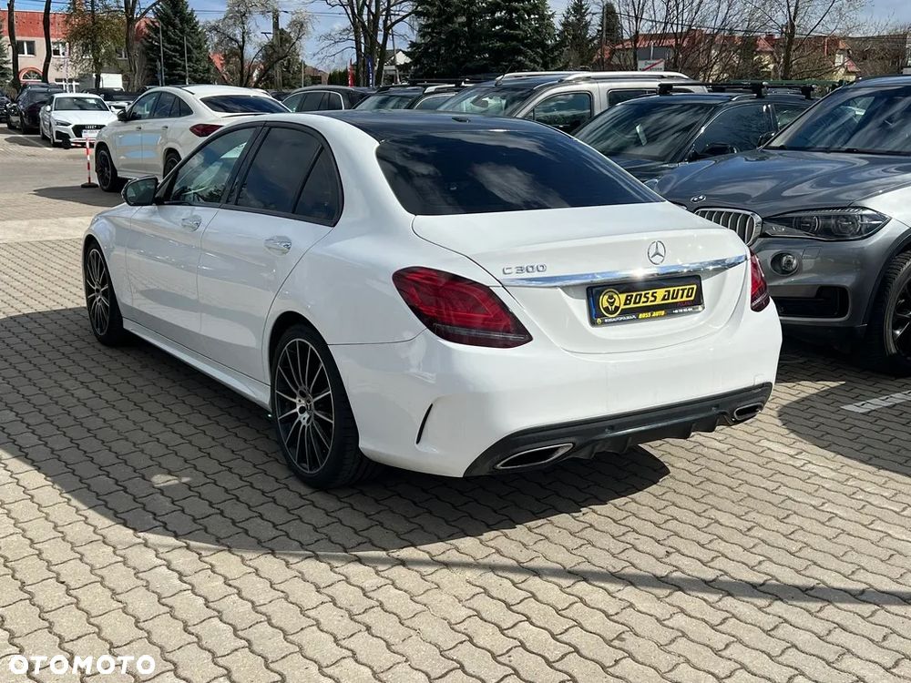Mercedes-Benz Klasa C 300 9G-TRONIC Avantgarde - 7
