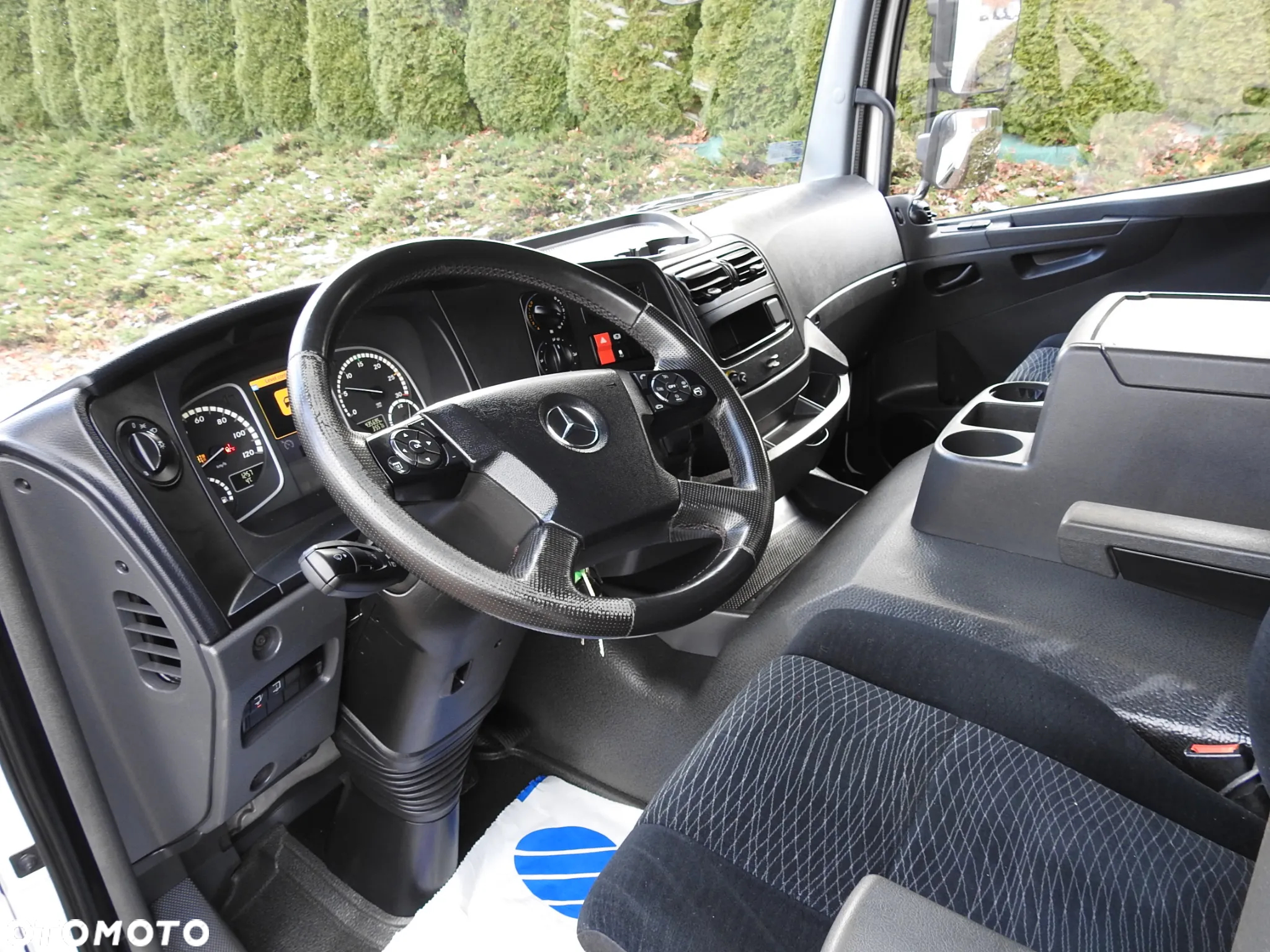 Mercedes-Benz ATEGO 12.24 KONTENER WINDA 18 PALET TEMPOMAT KLIMATYZACJA AUTOMAT BLIŹNIACZE KOŁA 7698KM [ 929526 ] - 3