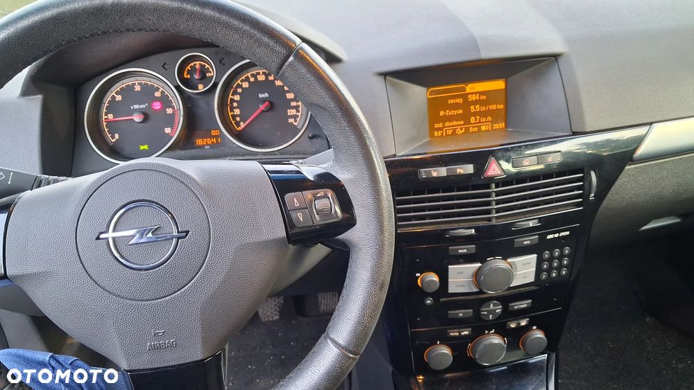 Opel Astra 1.7 CDTI Caravan DPF Innovation 110 Jahre - 9