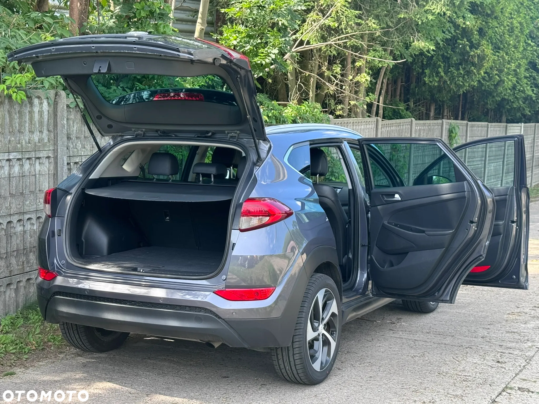 Hyundai Tucson 1.7 CRDI BlueDrive Style 2WD - 15
