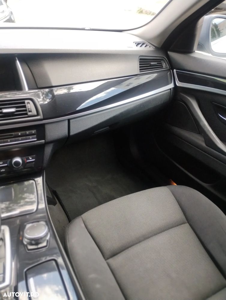 BMW Seria 5 520d - 9