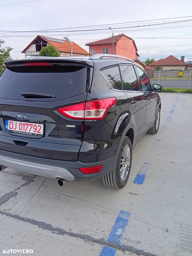Ford Kuga 1.6 EcoBoost 2x4 Titanium - 17