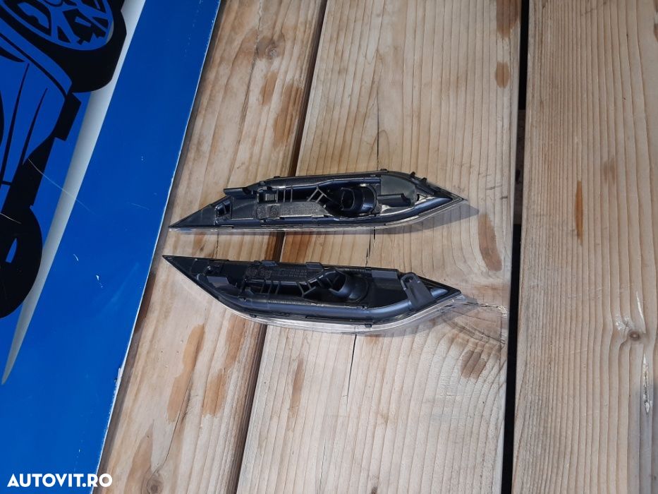 semnalizator bara fata porsche cayenne - 5