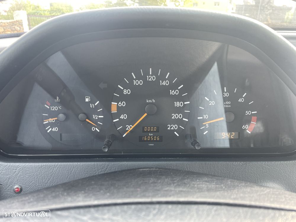 Mercedes-Benz C 220 - 16