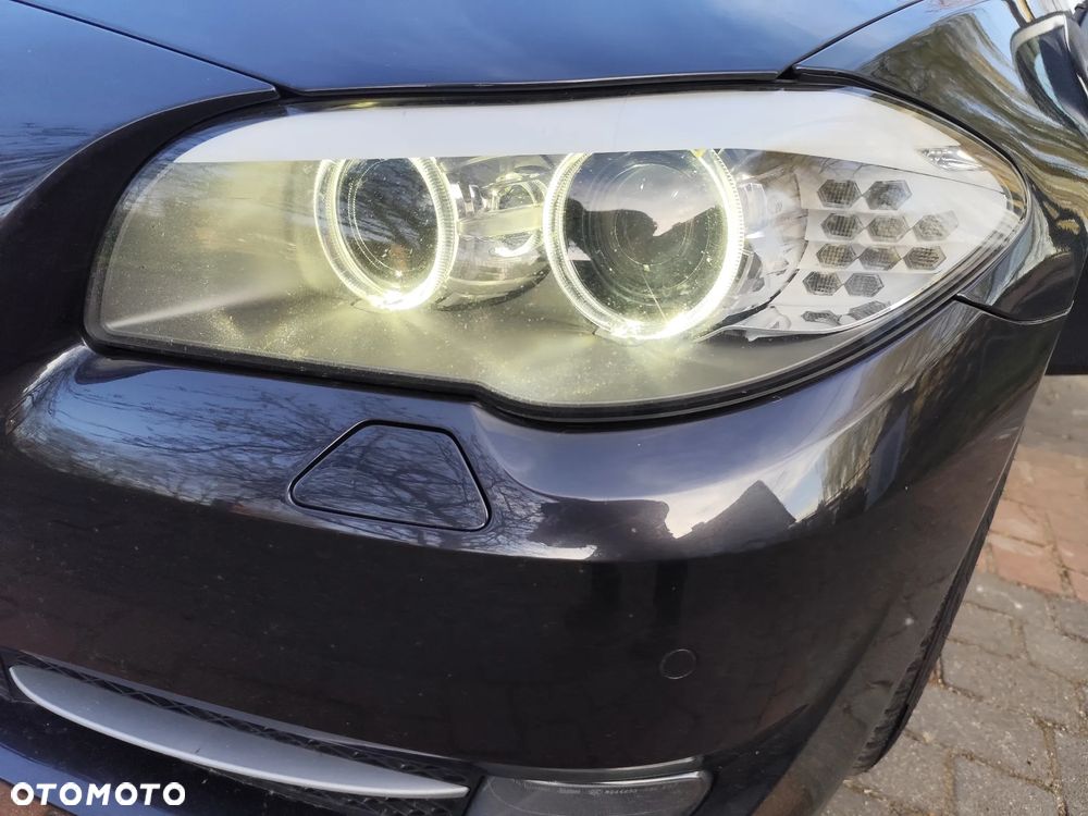 BMW Seria 5 530d Blue Performance - 13