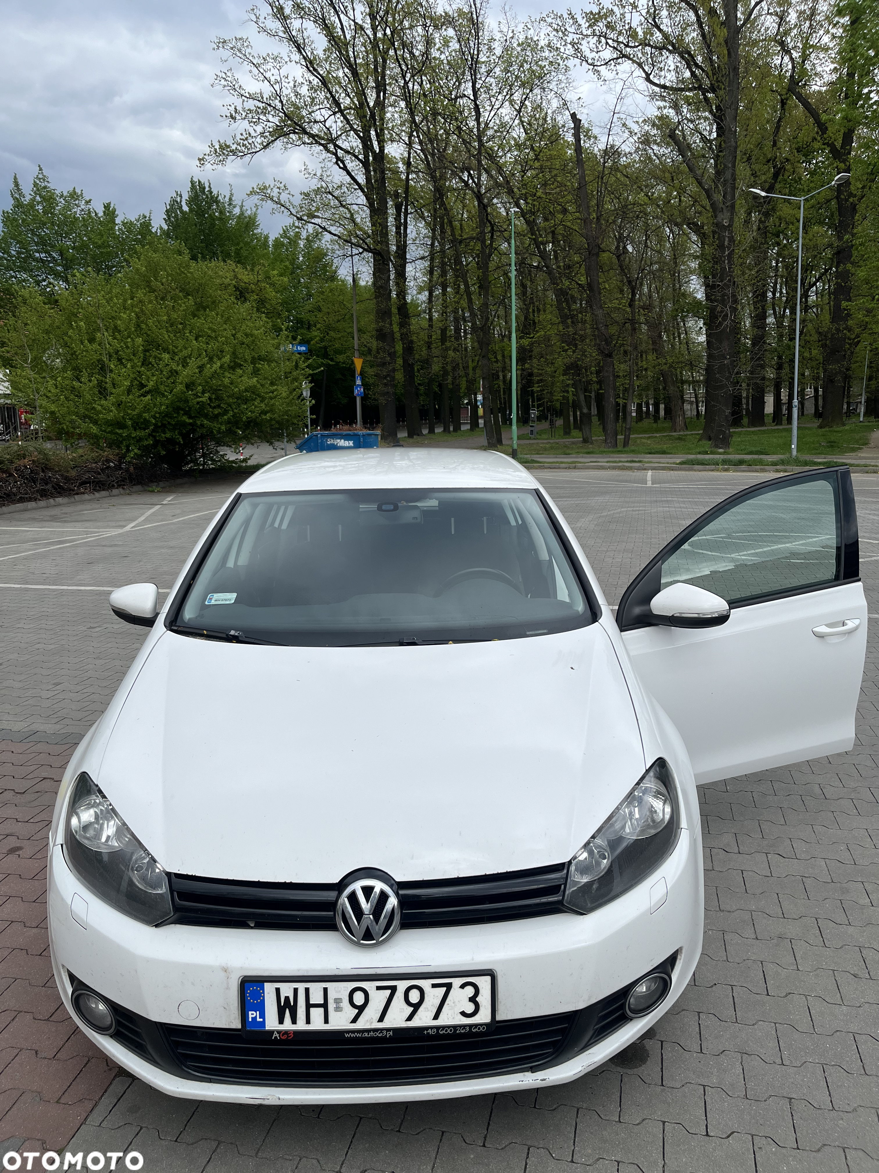 Volkswagen Golf - 34
