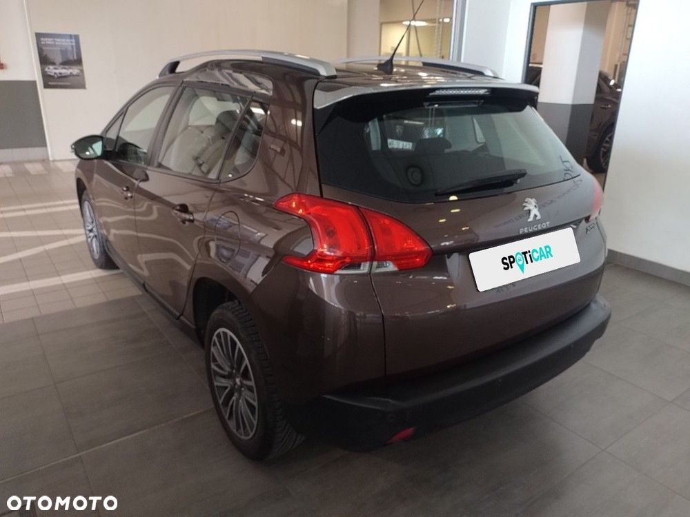 Peugeot 2008 1.2 Pure Tech Active - 7