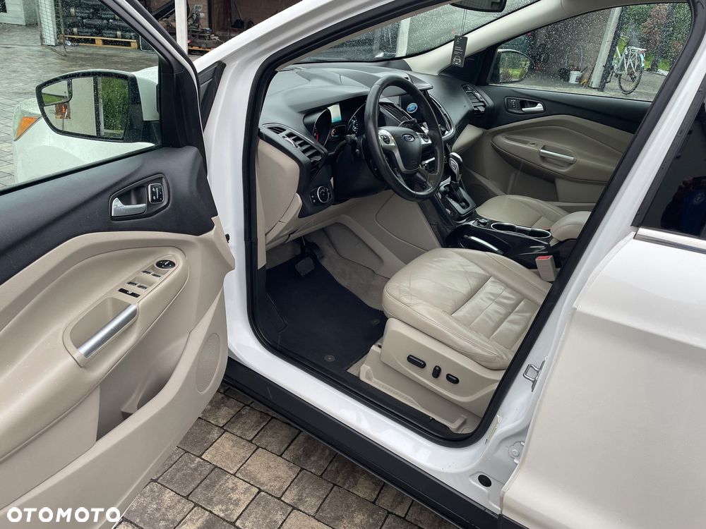 Ford Escape - 16