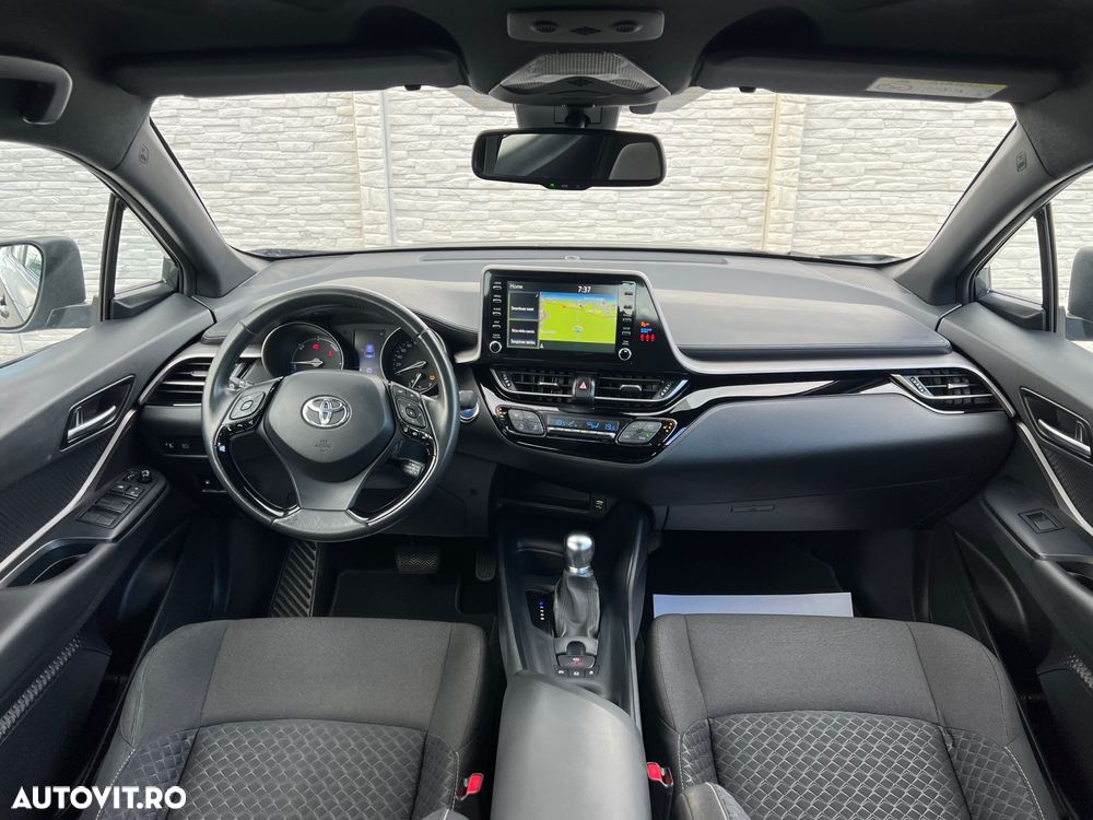 Toyota C-HR 1.8 HSD 4x2 CVT C-lassy LED - 3