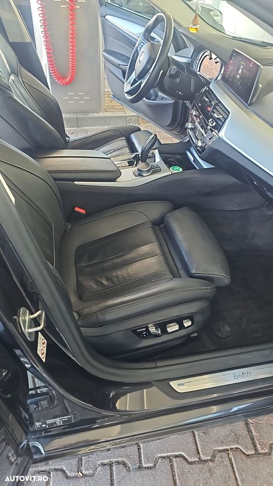 BMW Seria 5 - 23