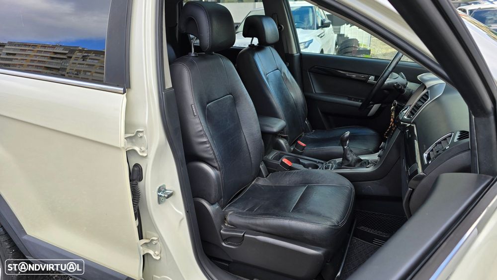 Chevrolet Captiva - 34