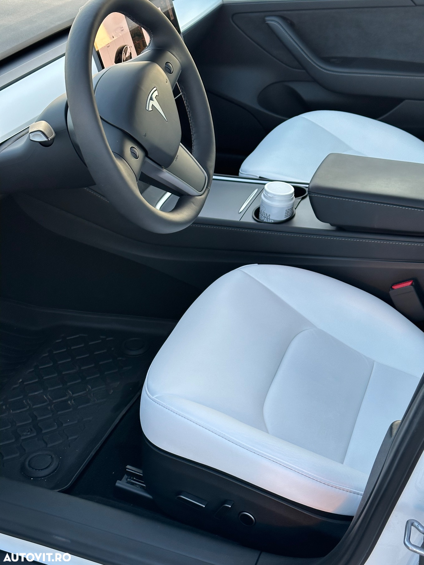 Tesla Model 3 AWD Long Range - 16