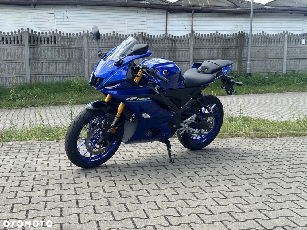 Yamaha YZF - 2
