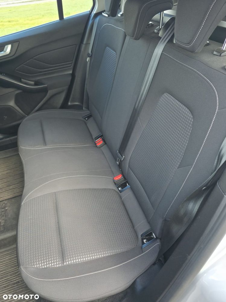 Ford Focus 1.5 EcoBlue SCR Connected - 17