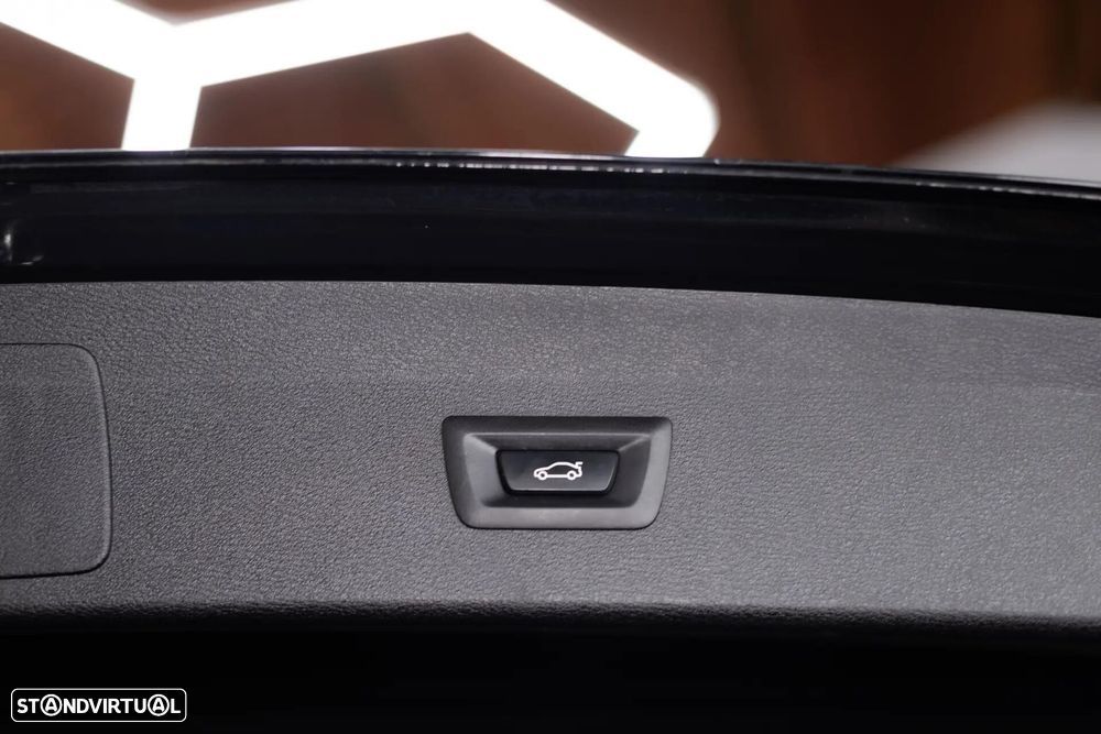 BMW X1 16 d sDrive Advantage Auto - 10