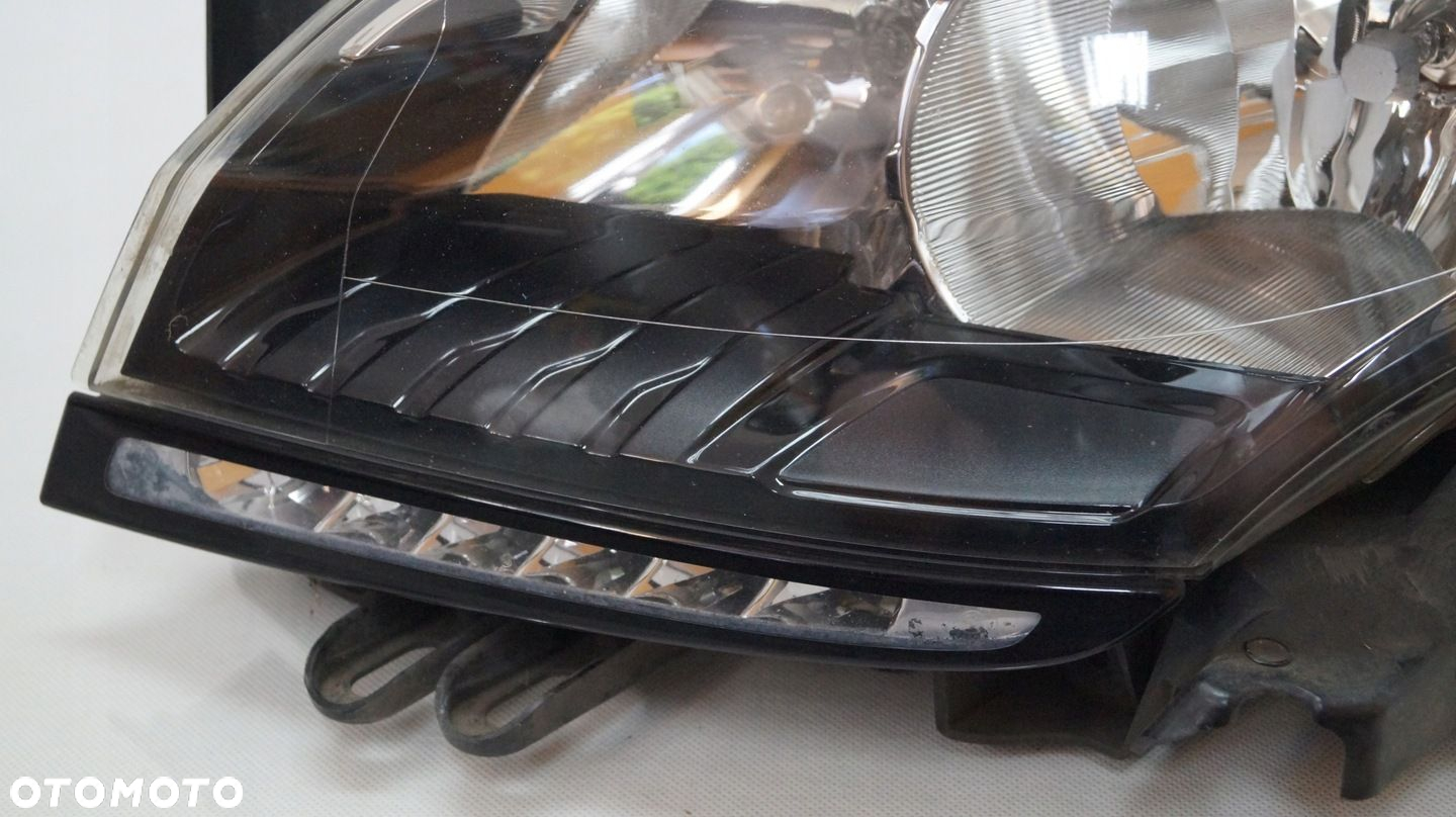 LAMPA PRZEDNIA LEWA RENAULT MEGANE III LIFT - 3
