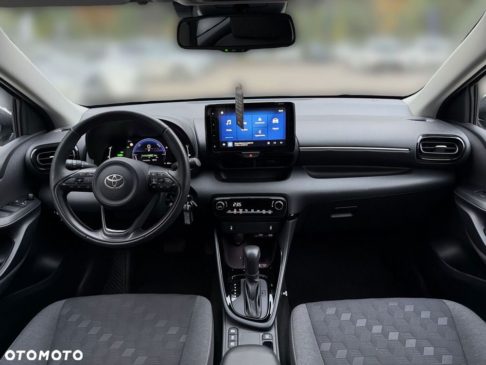 Toyota Yaris Hybrid 1.5 Style - 25