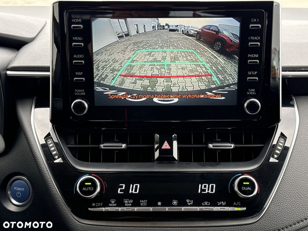 Toyota Corolla 1.8 Hybrid Comfort - 16