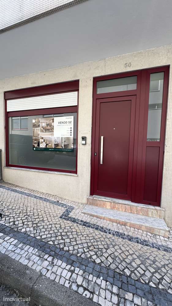 Apartamento T2+1 com Garagem Fechada em São Vicente, Braga - Grande imagem: 2/27
