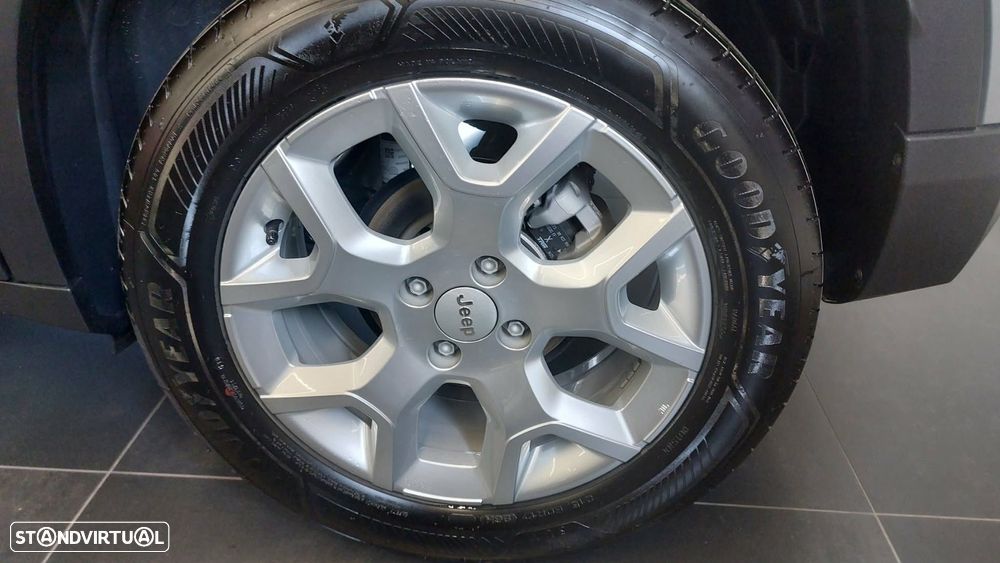 Jeep Avenger 1.2 GSE T3 Altitude - 9