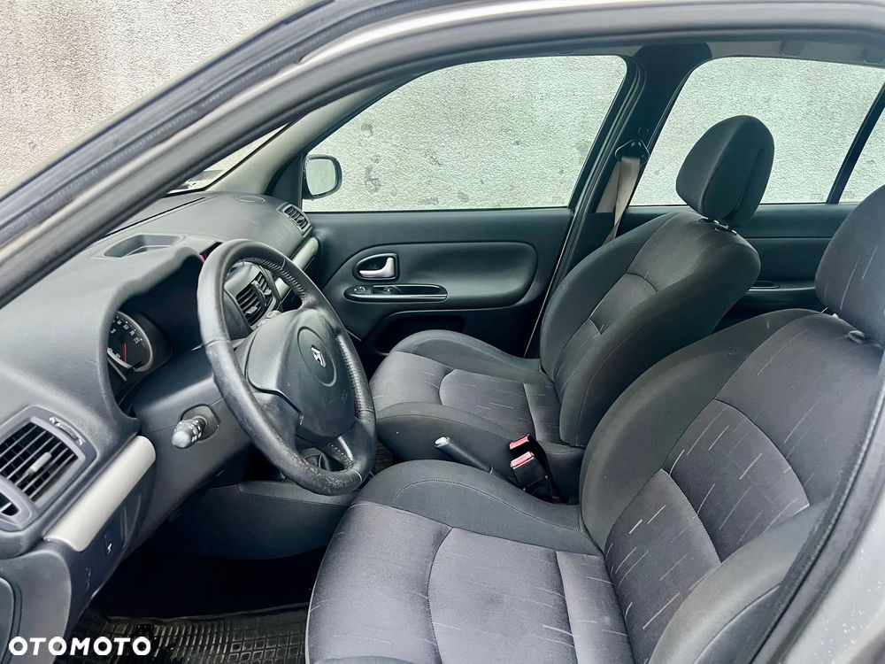 Renault Clio 1.5 dCi Dynamique - 9