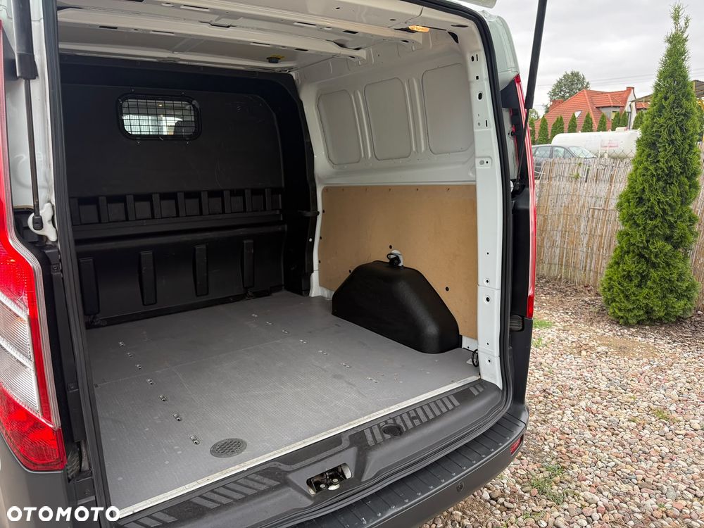 Ford Transit Custom - 26