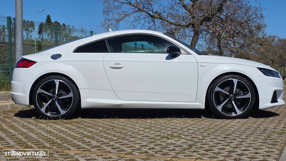Audi TT Coupé 2.0 TDI S-line - 4