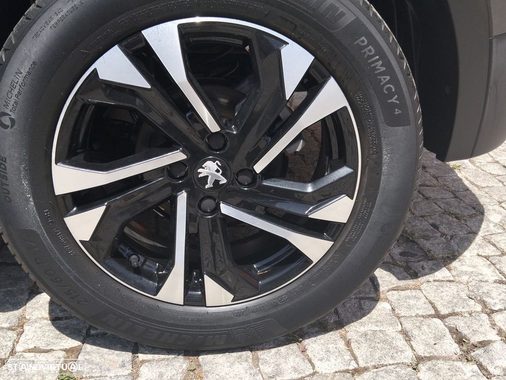 Peugeot 2008 1.5 BlueHDi GT - 17