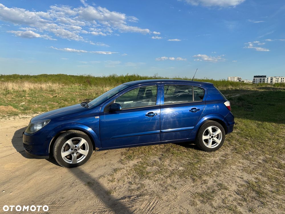 Opel Astra 1.7 CDTI Edition - 2