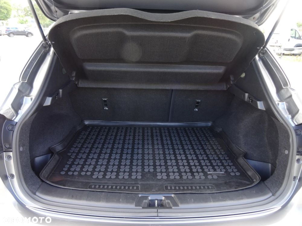 Nissan Qashqai 1.2 DIG-T N-Connecta Xtronic EU6 - 18