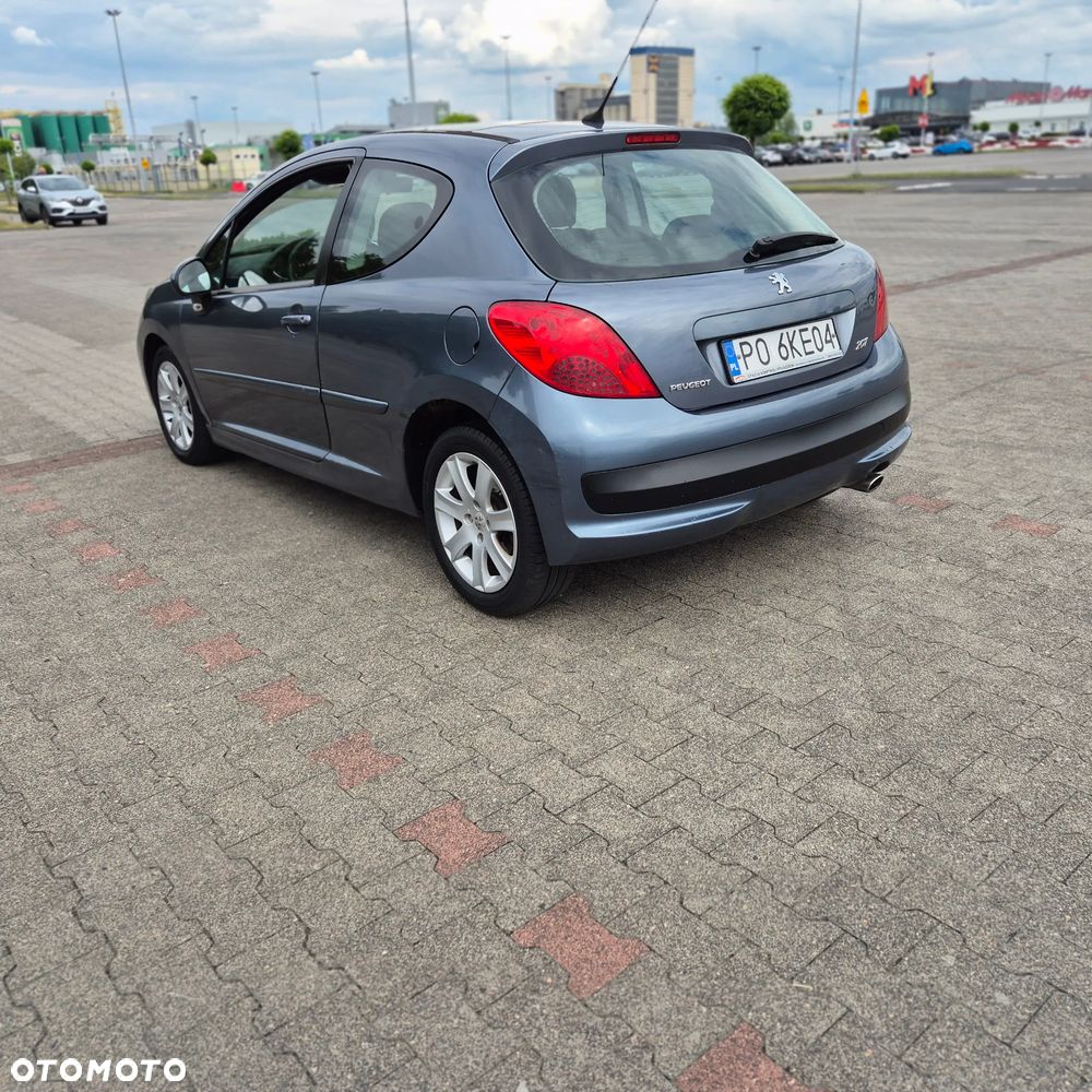 Peugeot 207 1.6 HDi 16V Speed - 6