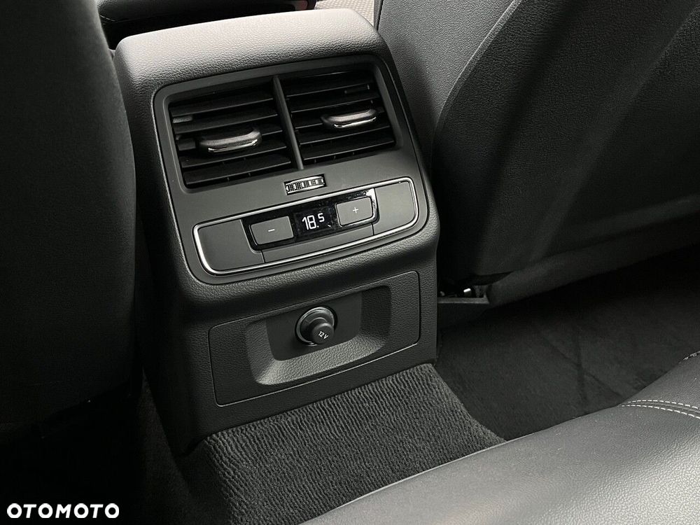 Audi A4 Avant 40 TDI mHEV Quattro S Line S tronic - 37