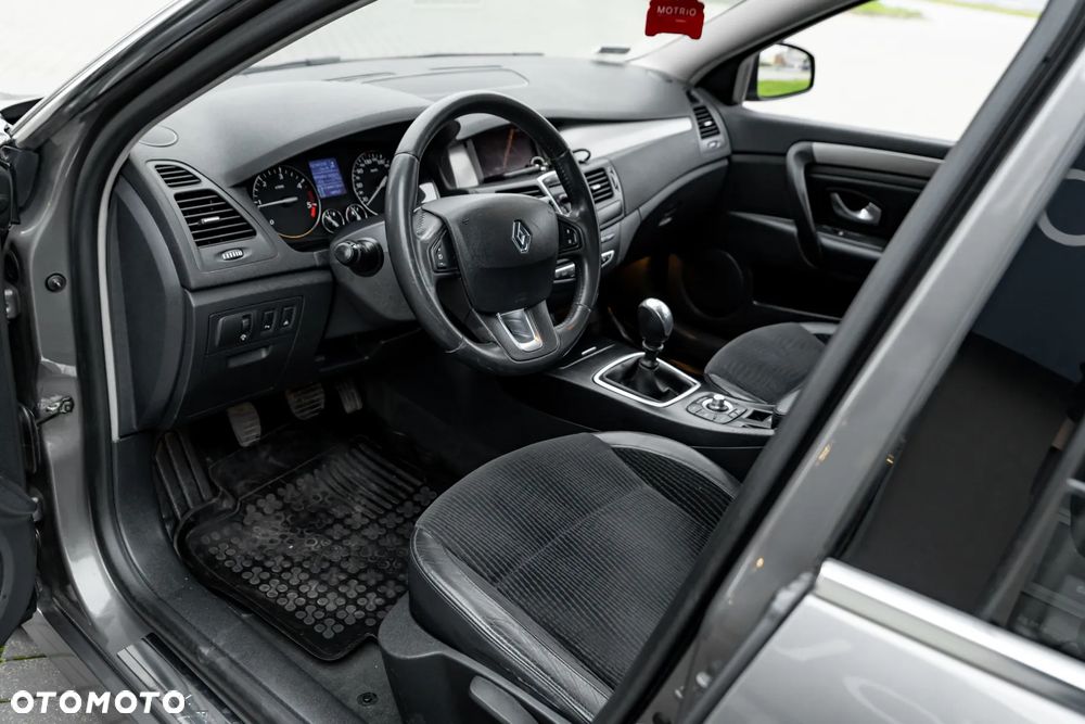 Renault Laguna 2.0 DCi FAP Expression - 15