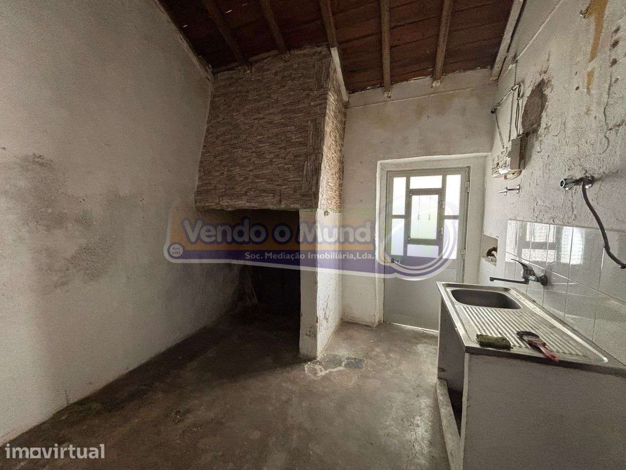 Moradia T2 em Mora (MOR097) - Grande imagem: 4/40