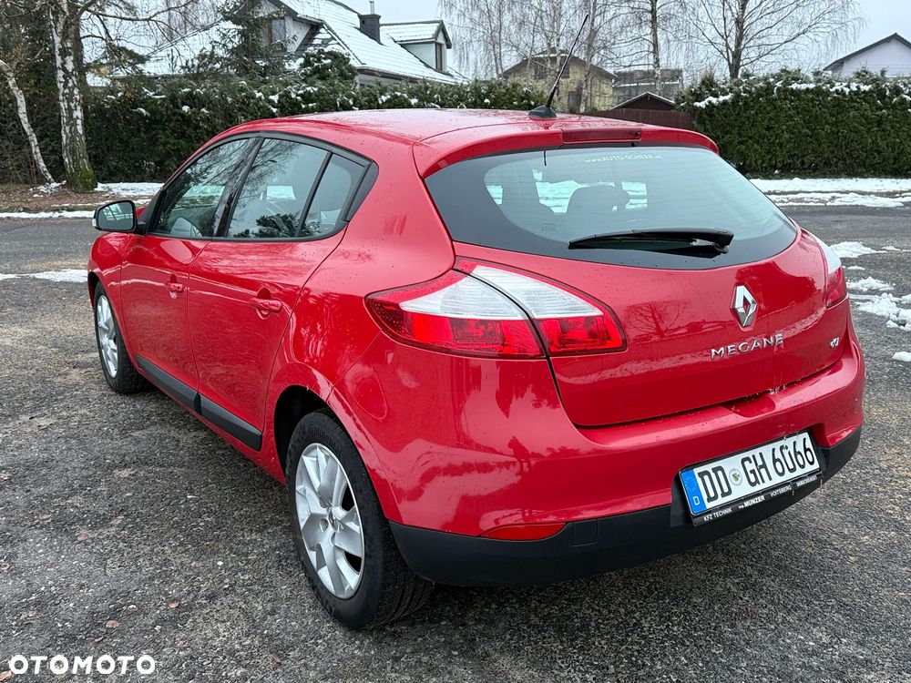 Renault Megane ENERGY dCi 110 Start & Stop Expression - 2
