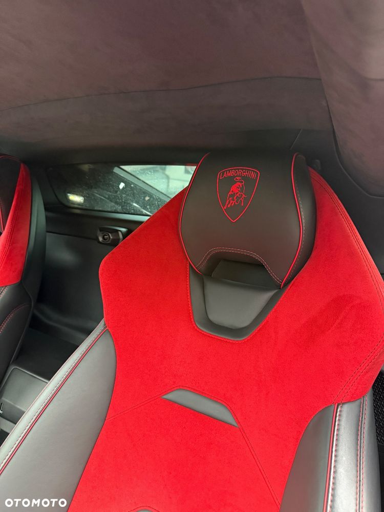 Lamborghini Huracan - 16
