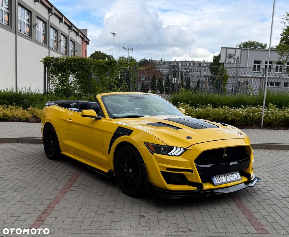 Ford Mustang - 3